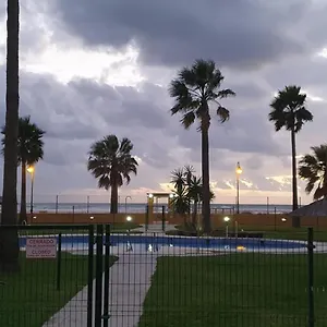 La Tortuga I, Encantador Con Garaje En Primera Línea De Playa Tarifa